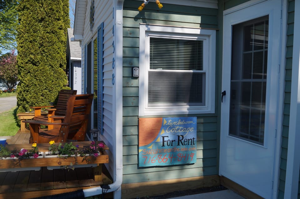 Welcome to Sunshine on the Lake!