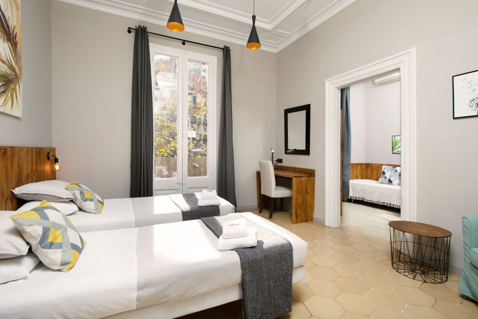 Triple Room | Individually decorated, individually furnished, desk, free WiFi