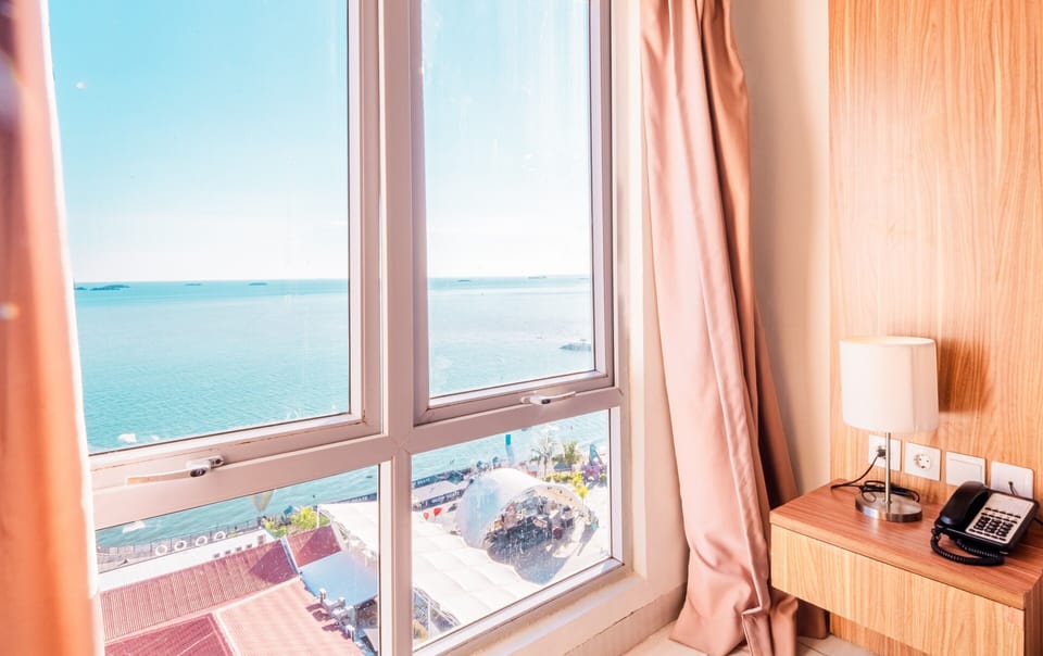 Superior Ocean View Room (Free 2 Tickets To Aquaboom) | 1 bedroom, premium bedding, minibar, in-room safe