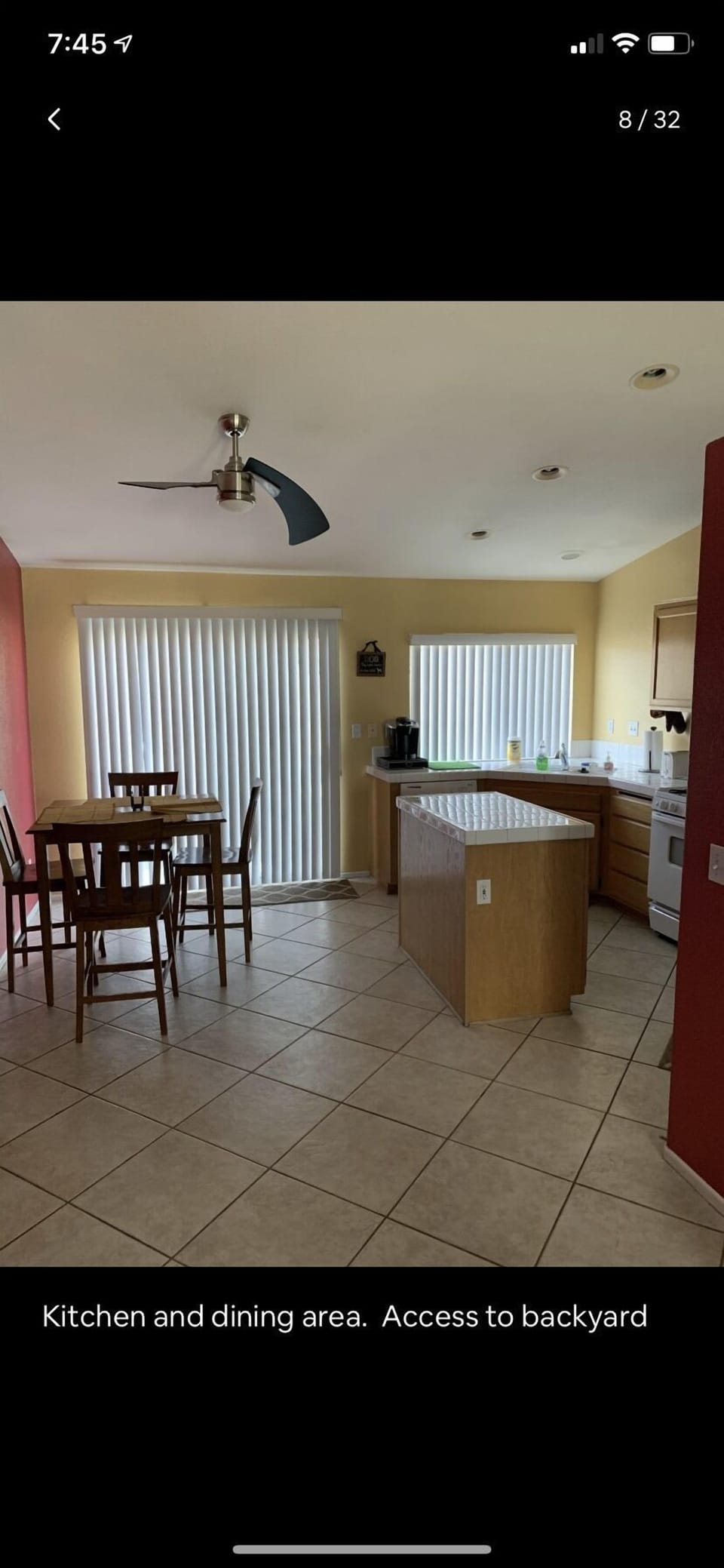 Kitchen
Kitchen Island
Access to Backyard
