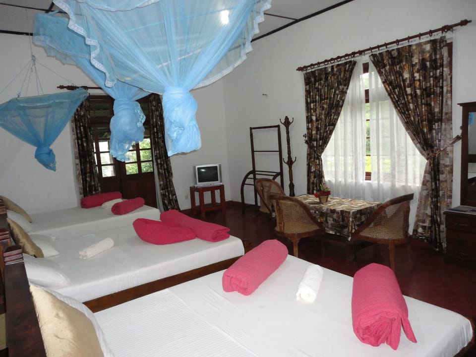 Family Room, 1 Bedroom, Lake View | 1 bedroom, desk, WiFi (free)