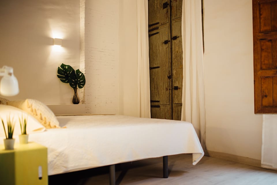 Triple Room | Premium bedding, desk, blackout drapes, iron/ironing board