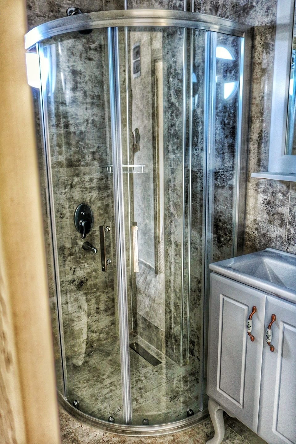 Shower, free toiletries, hair dryer, slippers
