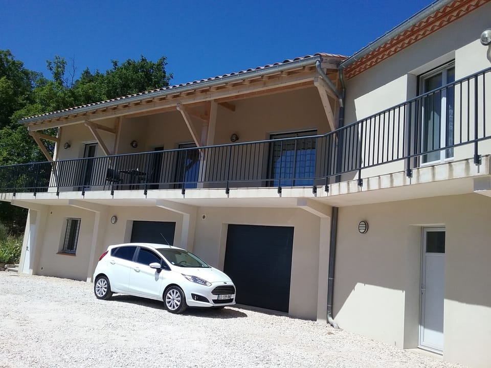 Beautifully designed home with lots of space and all mod cons
