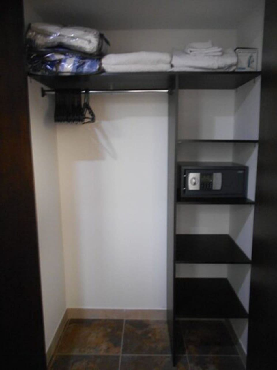 Superior Apartment, 1 Double Bed | Safe