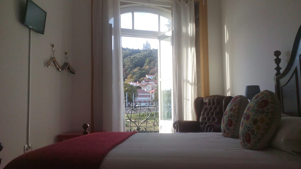 Double Room, Shared Bathroom | Individually decorated, individually furnished, free WiFi, bed sheets