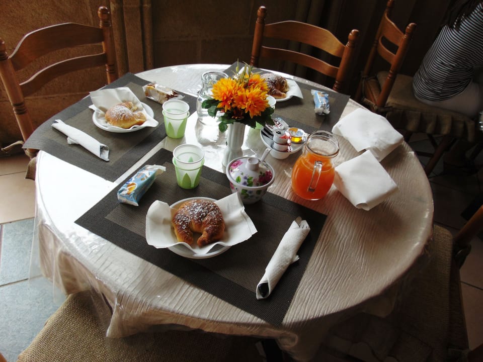 Daily cooked-to-order breakfast for a fee