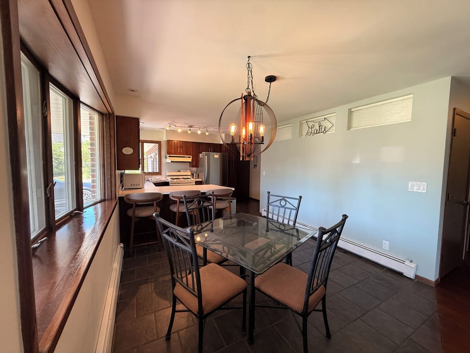 Plenty of space to enjoy a meal and a conversation.