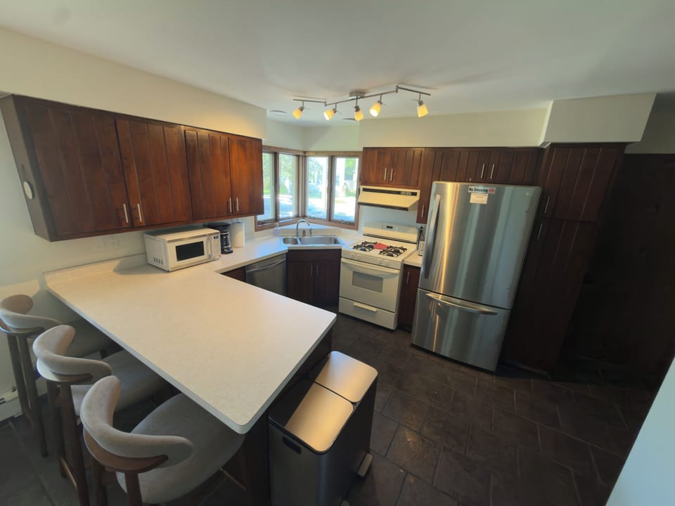 Full kitchen with everything you need. 