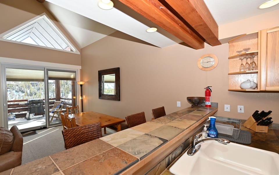 Casa Moonlight One  Kitchen