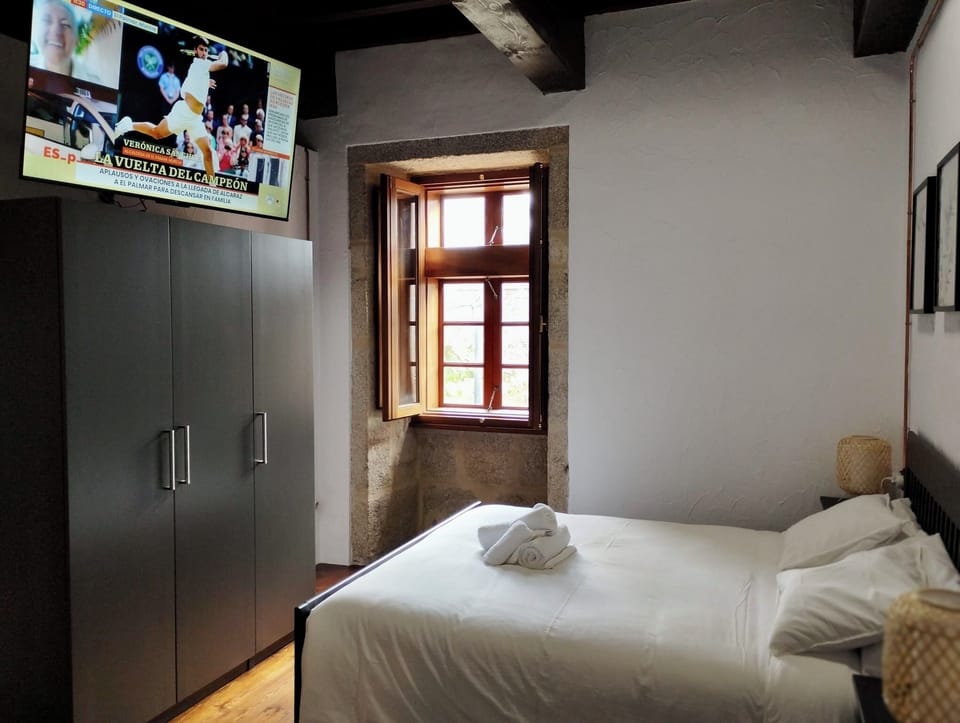 Free WiFi, bed sheets, wheelchair access