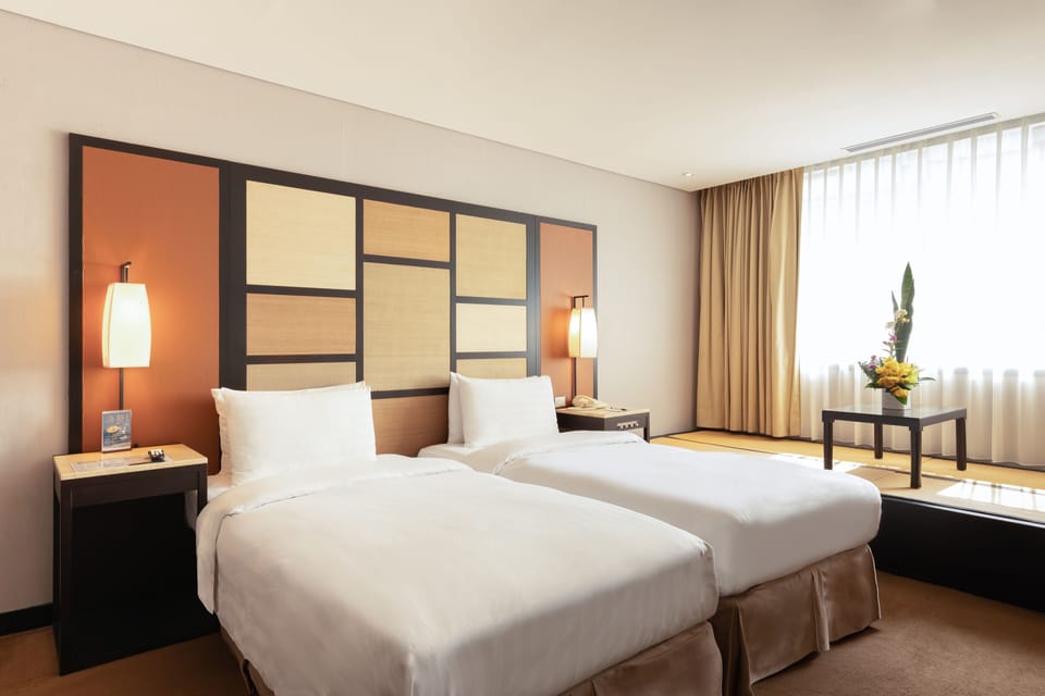 Deluxe Twin Room | Free minibar, in-room safe, free WiFi