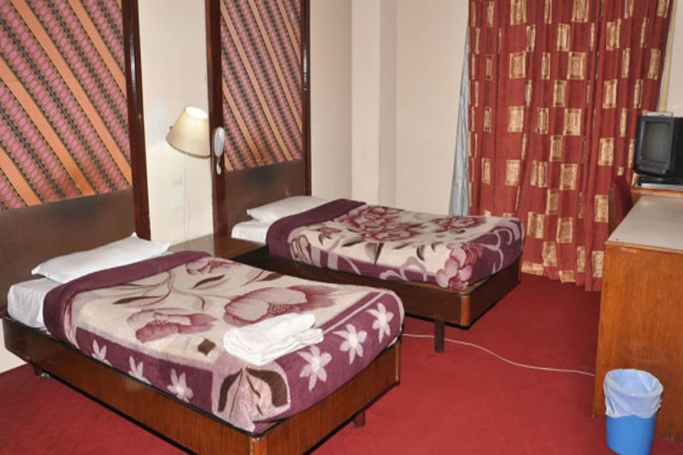Deluxe Room | In-room safe, free rollaway beds, free WiFi