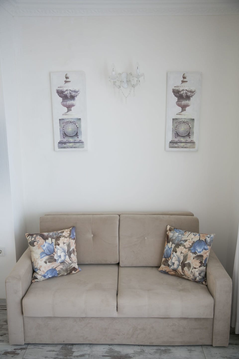 Superior Room, Sea View | Living area | LCD TV