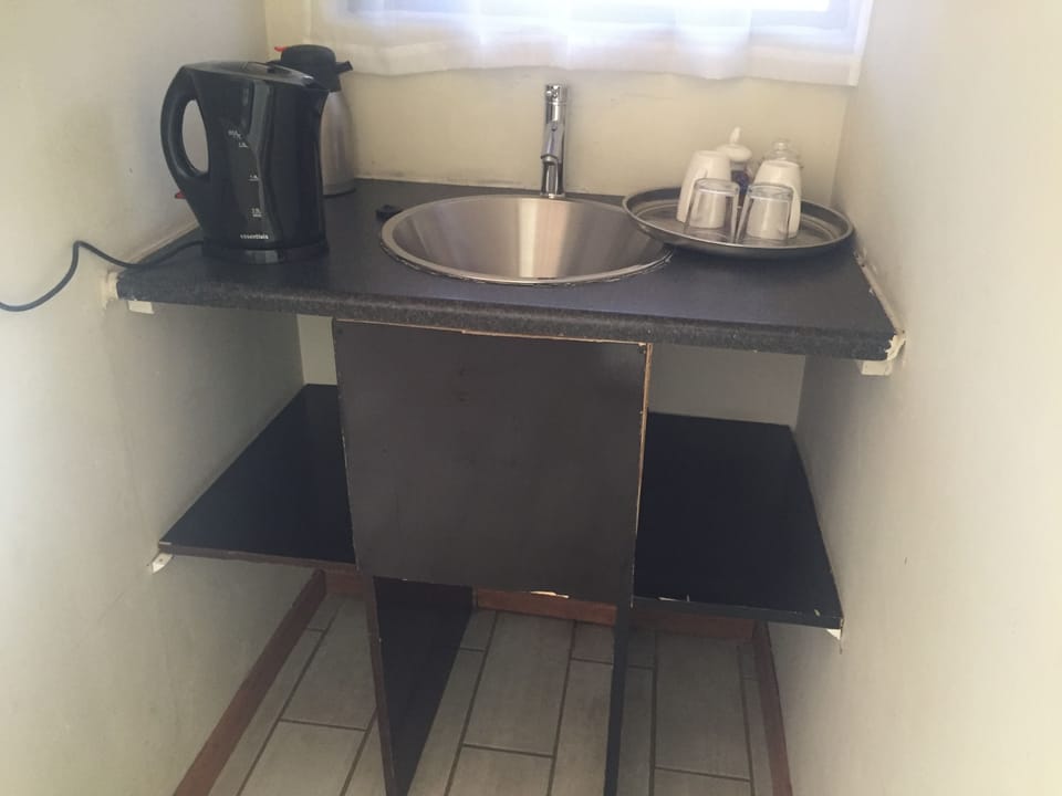 Standard Room, Garden View | Desk, WiFi (free)