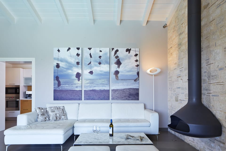 Villa, 4 Bedrooms | Living room | Flat-screen TV, DVD player