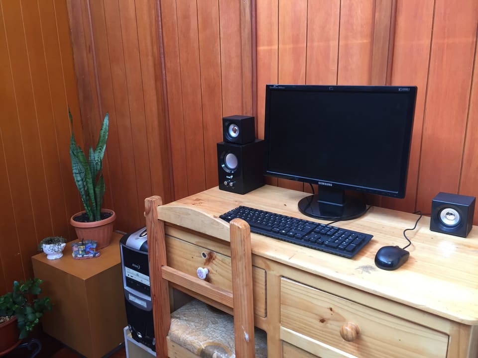 In-room business center