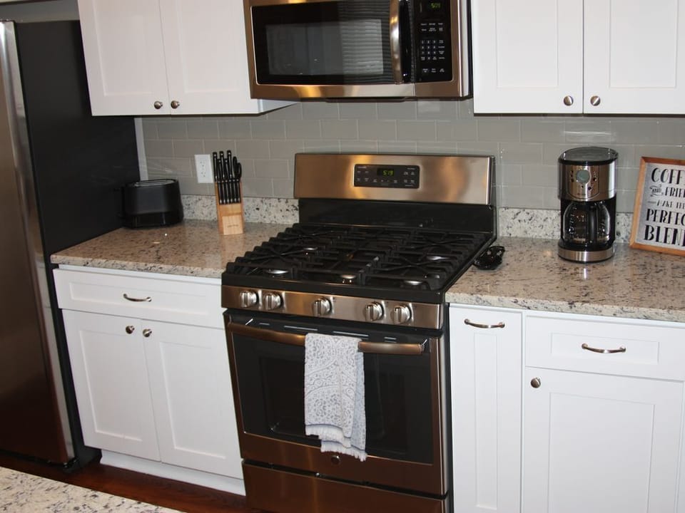Stainless appliances and granite counter tops