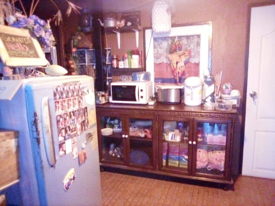 Coffee shop