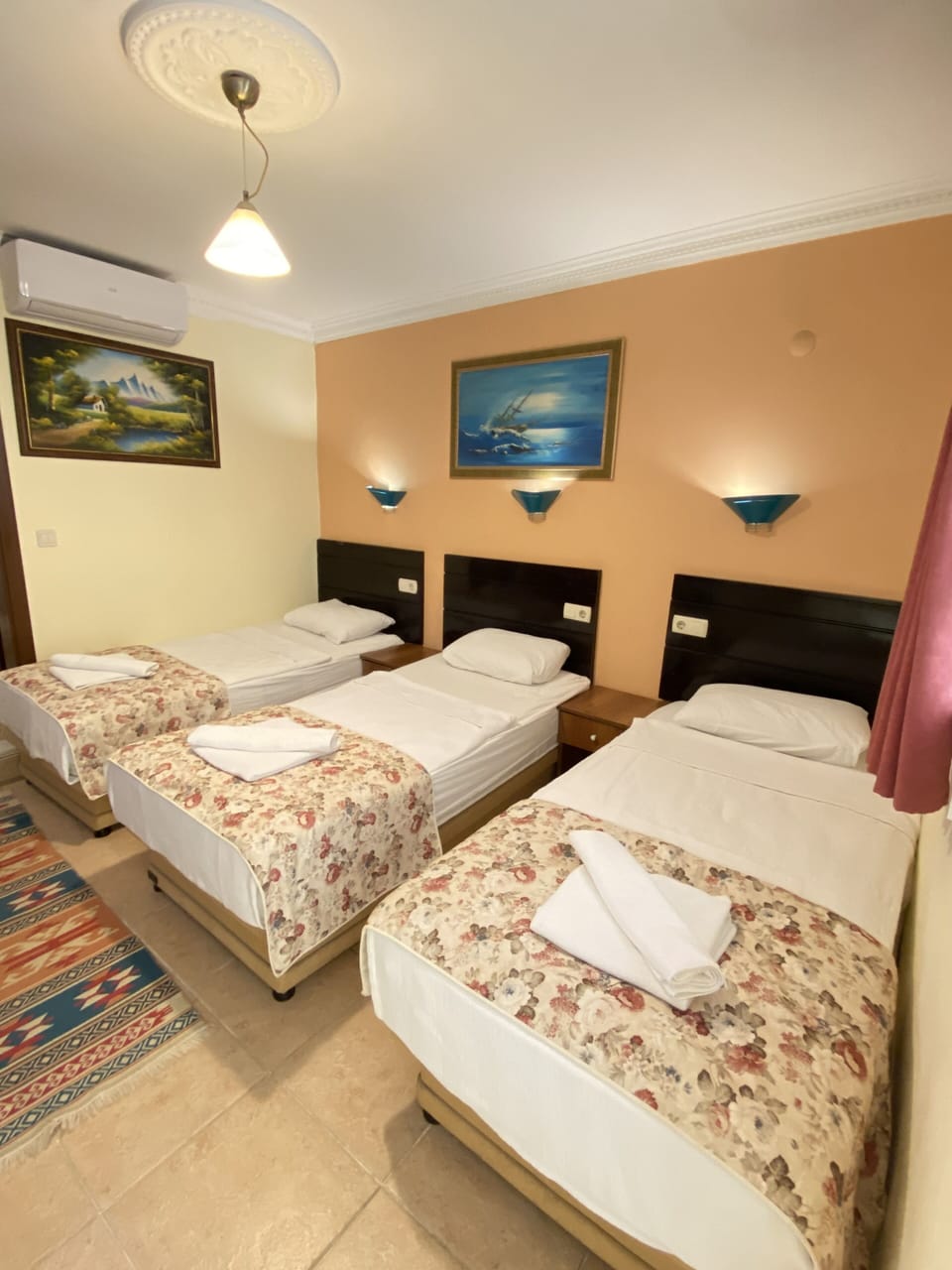 Minibar, in-room safe, desk, iron/ironing board