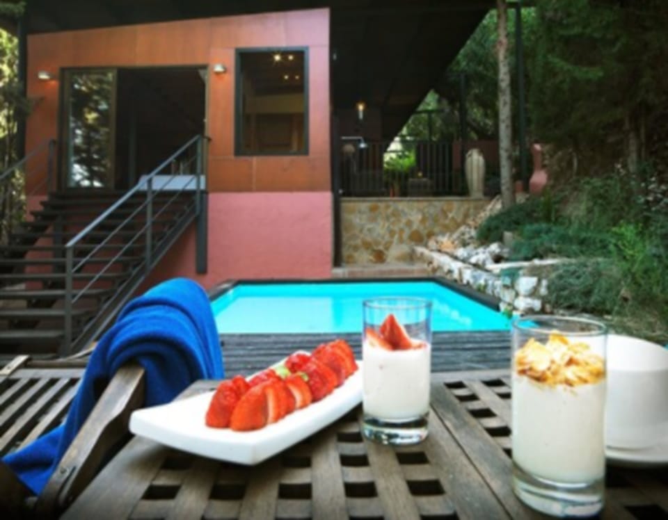 Suite, Private Pool (+ Jacuzzi) | Food and drink