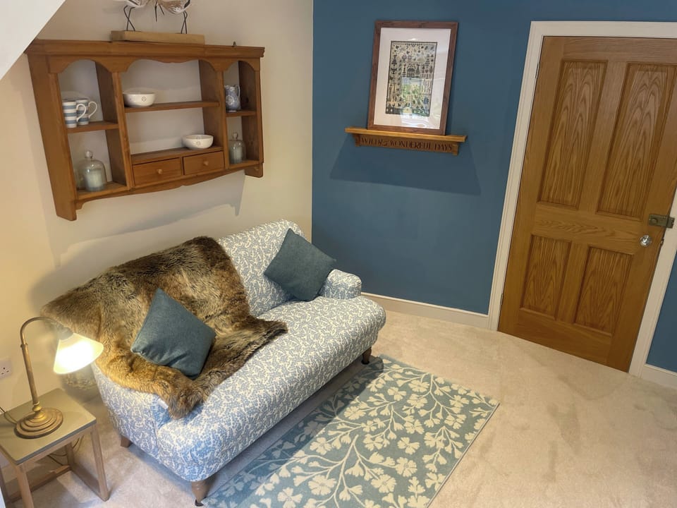 Double Room, Private Bathroom (The Greenhouse Room) | Egyptian cotton sheets, premium bedding, WiFi (free)