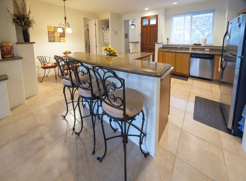 Eat, work, or gather at the versatile and spacious counter seating area