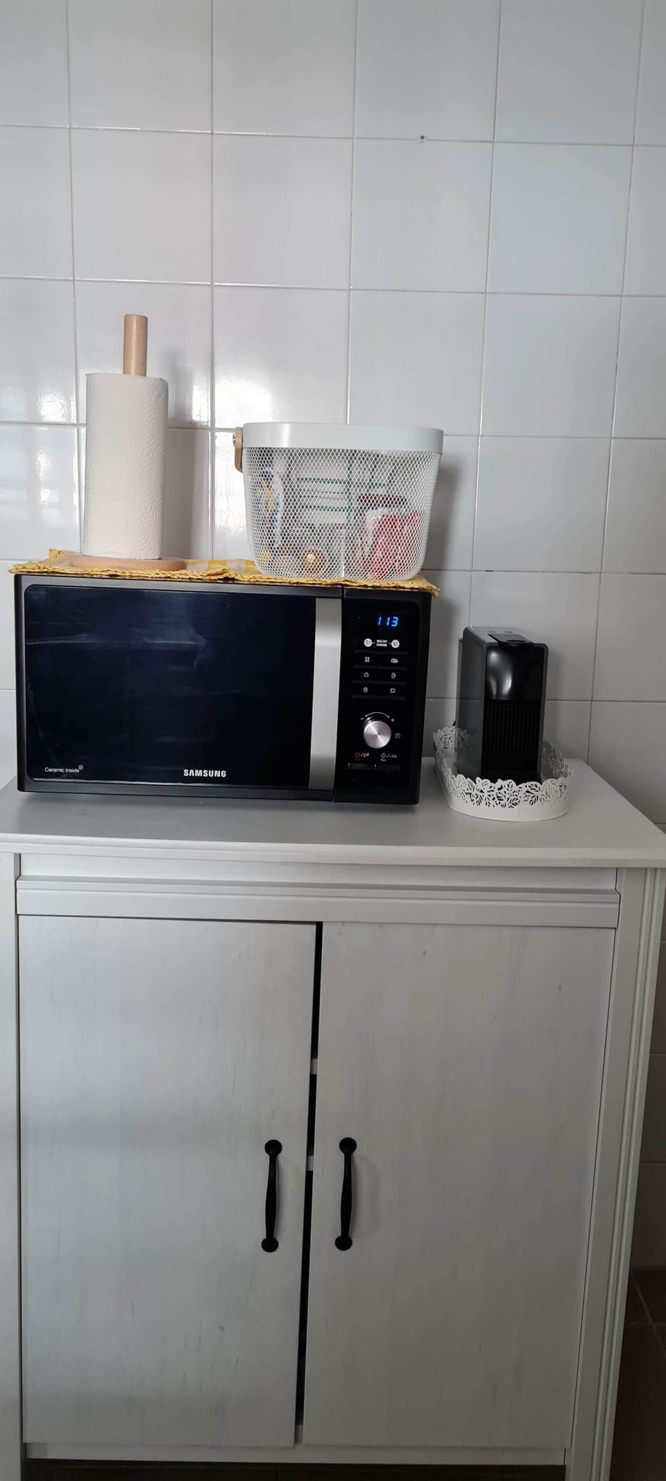 Kitchen
Microwave and Nespresso