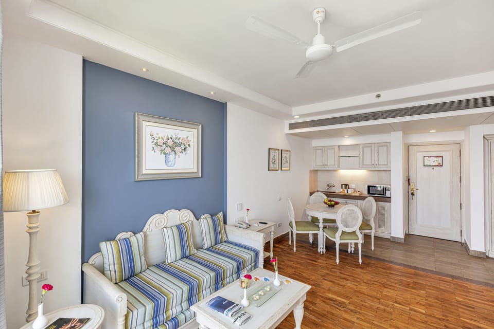 Family Suite | Living area | Flat-screen TV