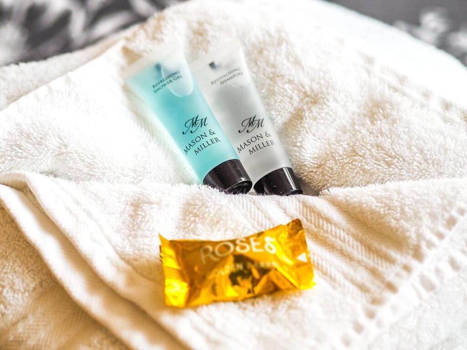 Double Room (Room 8) | Bathroom | Shower, free toiletries, hair dryer, towels