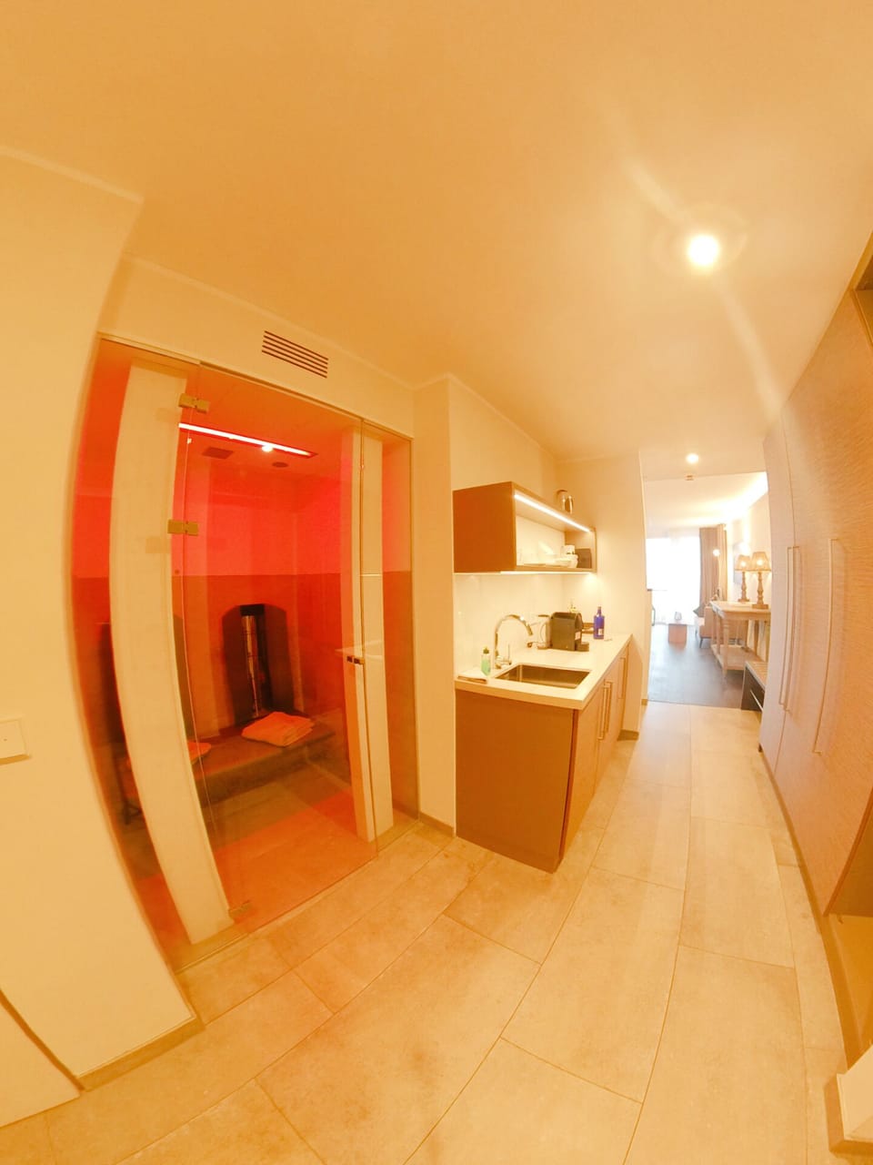 Studio (Weststrand 1) | Living area | Flat-screen TV