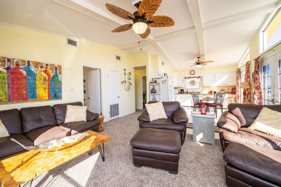Living room - kitchen