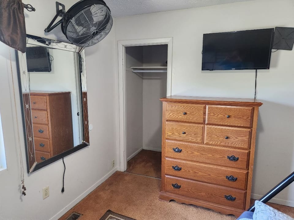 Oscalating Fan for cooling off even more