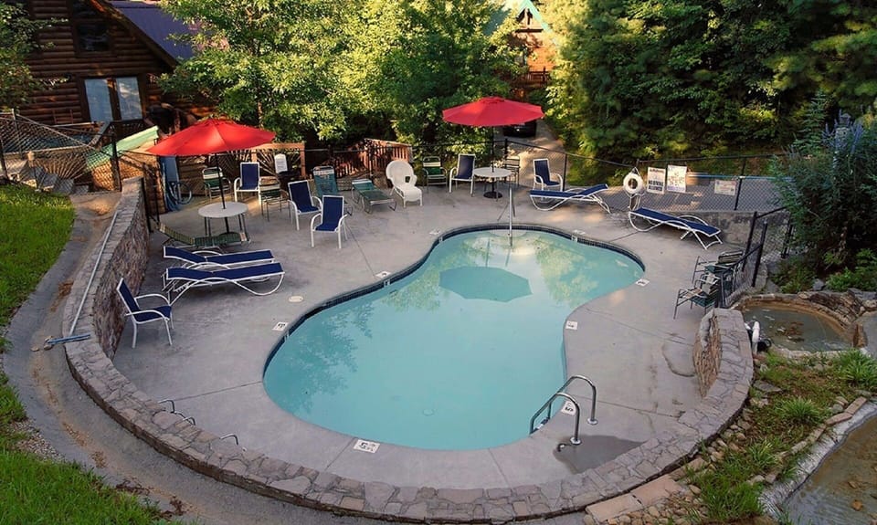 Lovely and inviting Resort Pool