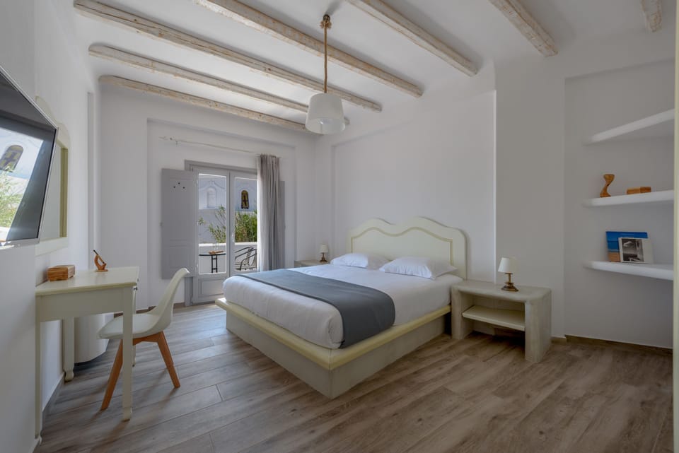 Apartment (Symposio) | 1 bedroom, desk, soundproofing, iron/ironing board