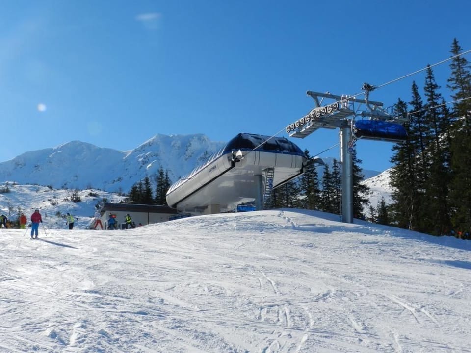 Ski hill