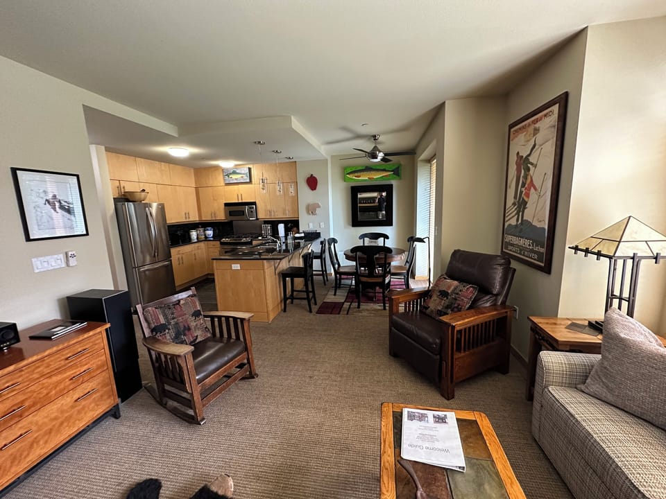 Living room from the fireplace.