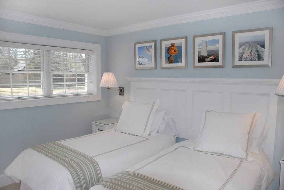Room, Multiple Beds | Premium bedding, in-room safe, desk, soundproofing