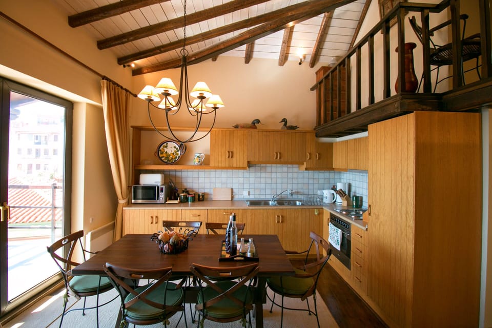 Kitchen and dining area