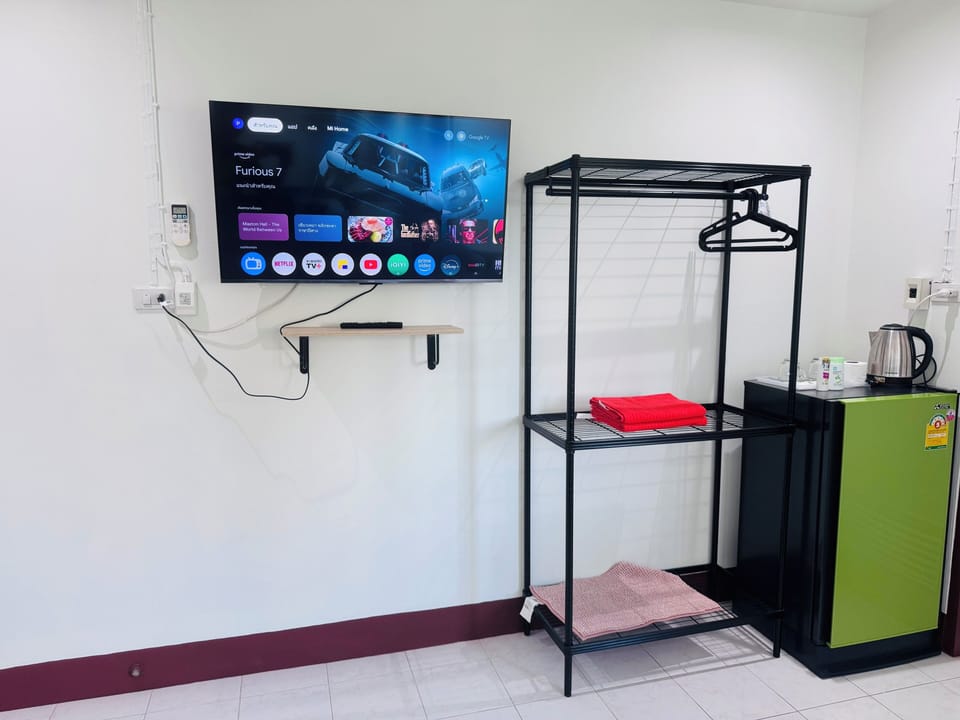 Studio | Free WiFi, bed sheets