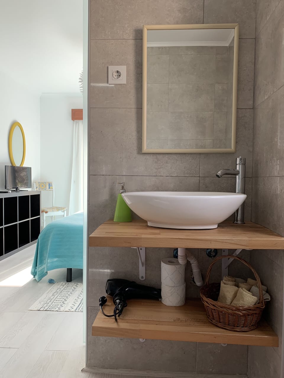 Double Room, Private Bathroom (Ocean Quiet room) | Bathroom