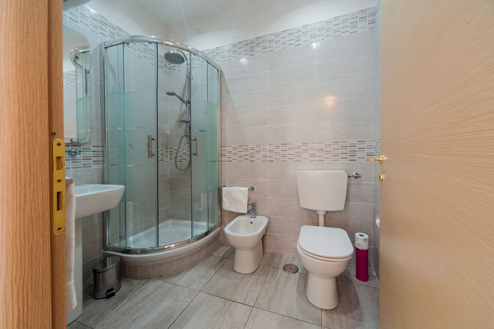Free toiletries, hair dryer, bidet, towels