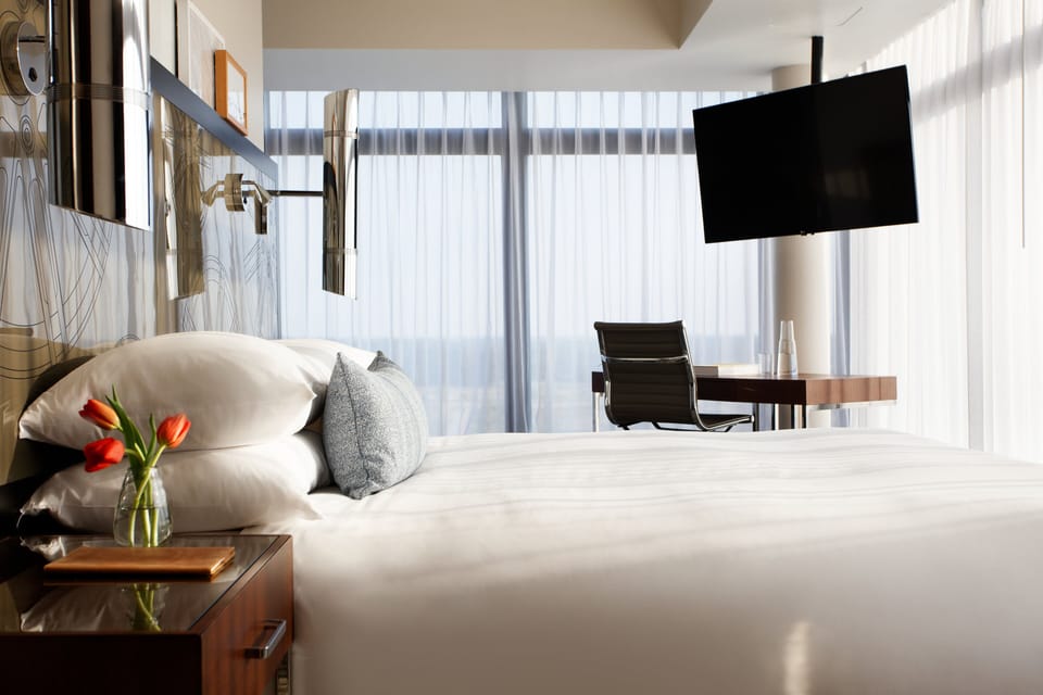 Room, 1 King Bed | Premium bedding, in-room safe, desk, laptop workspace
