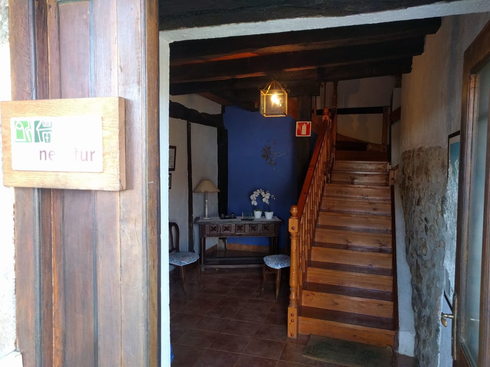 Agroturismo y apartamentos Ondarre Farm Stay in Basque Country