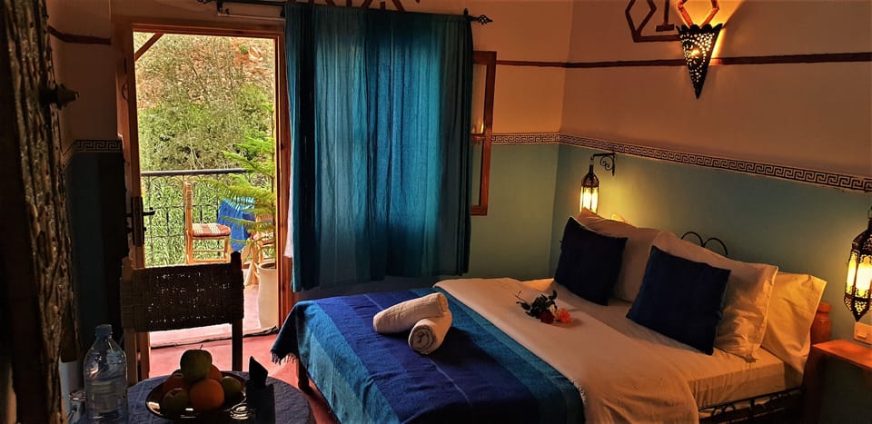 Standard Triple Room | Blackout drapes, cribs (free), WiFi (free), bed sheets