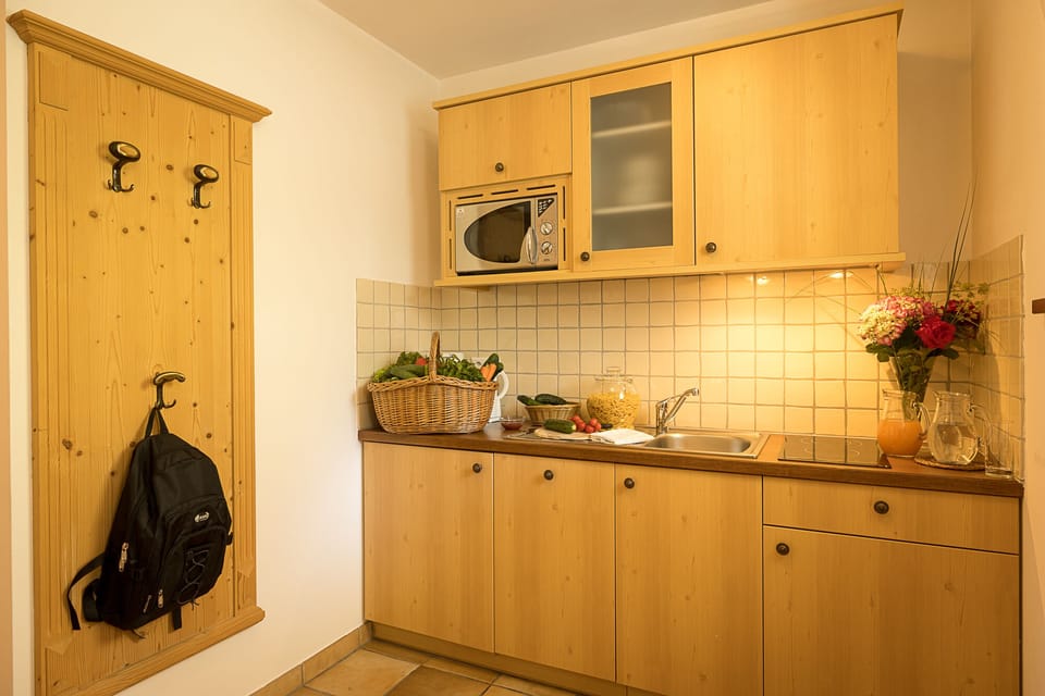 Junior Suite, 1 Queen Bed with Sofa bed, Valley View | Private kitchen | Fridge, electric kettle