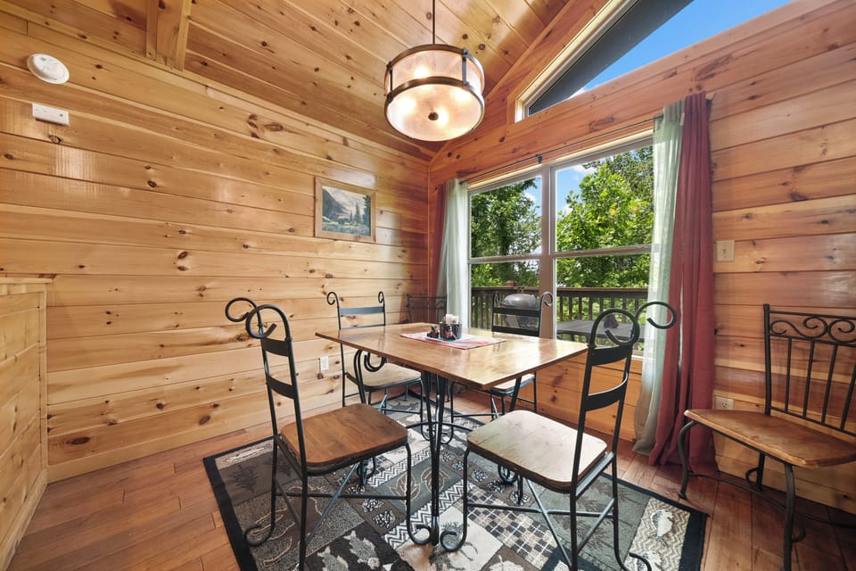 Dining nook