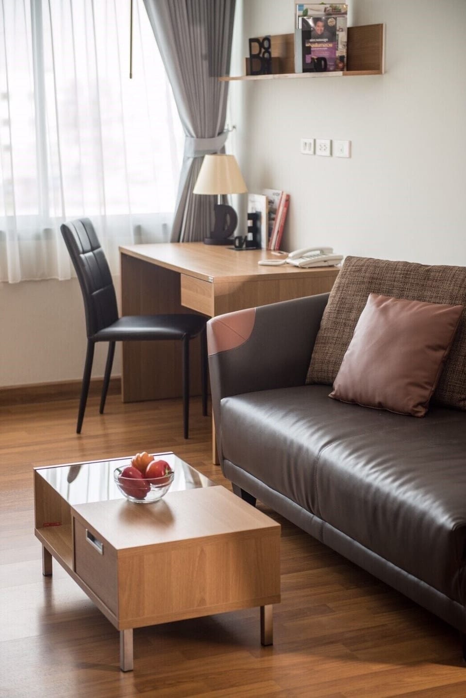 Standard Room, 1 King Bed | Living area | LED TV