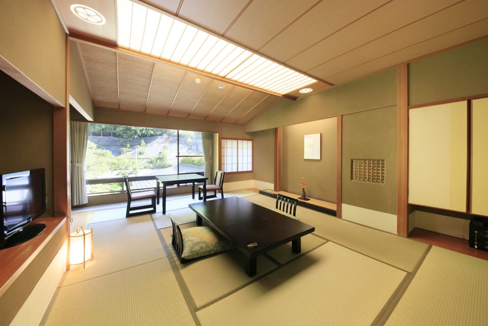 Tsunagi Onsen Shikitei Ryokan in Japan