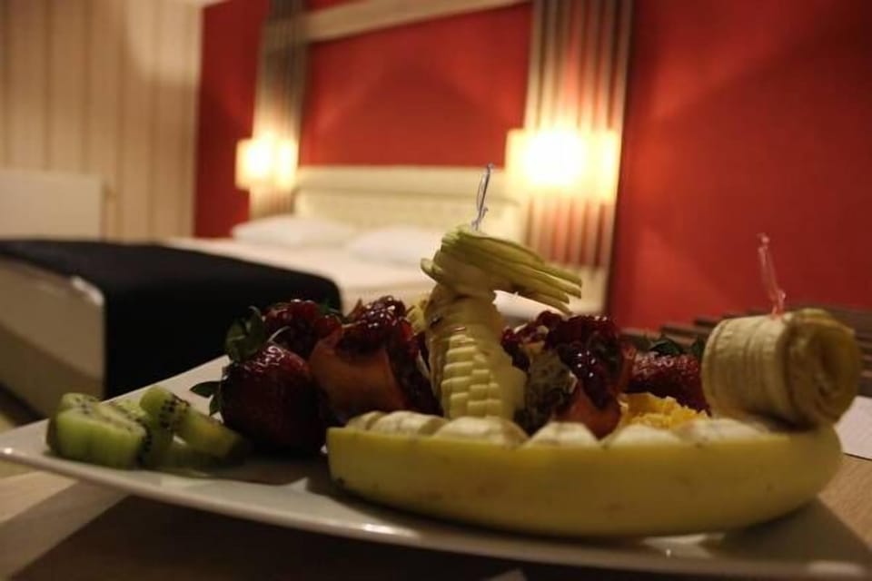 Junior Suite, 1 Double Bed | Premium bedding, minibar, in-room safe, desk